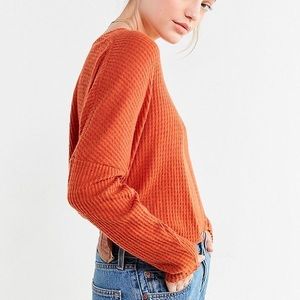Eoote Urban Outfitters Ecru Thermal Top- Small